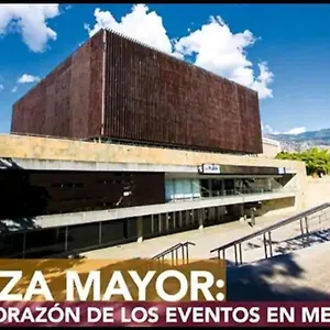 https://hermoso-apartamento-con-todas-las-comodidades.colombiamedellinhotels.com